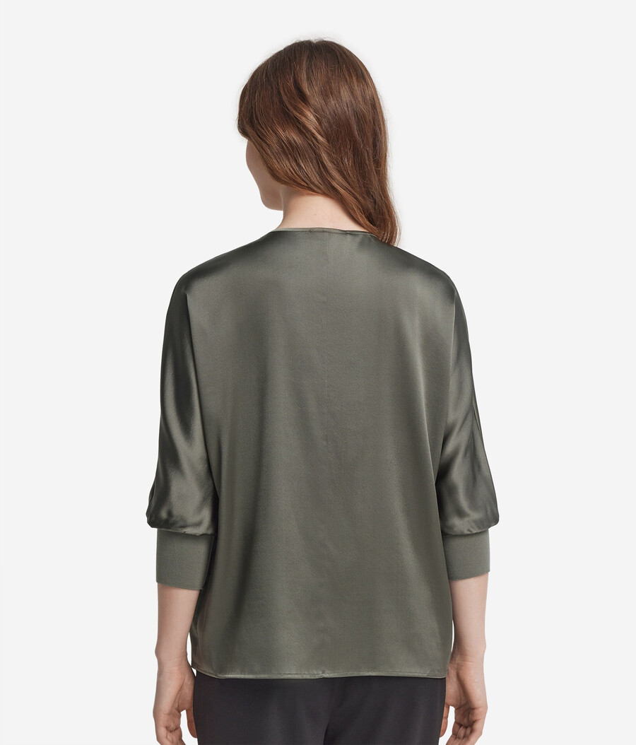 seidenbluse mit v-ausschnitt