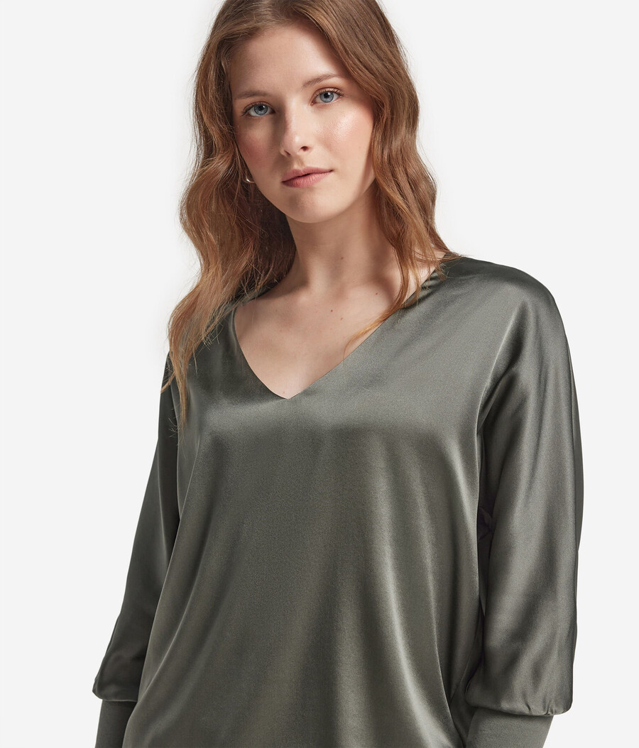 seidenbluse mit v-ausschnitt