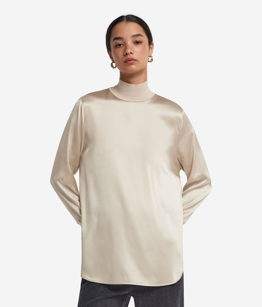 seidensatinbluse mit jersey-einsätzen