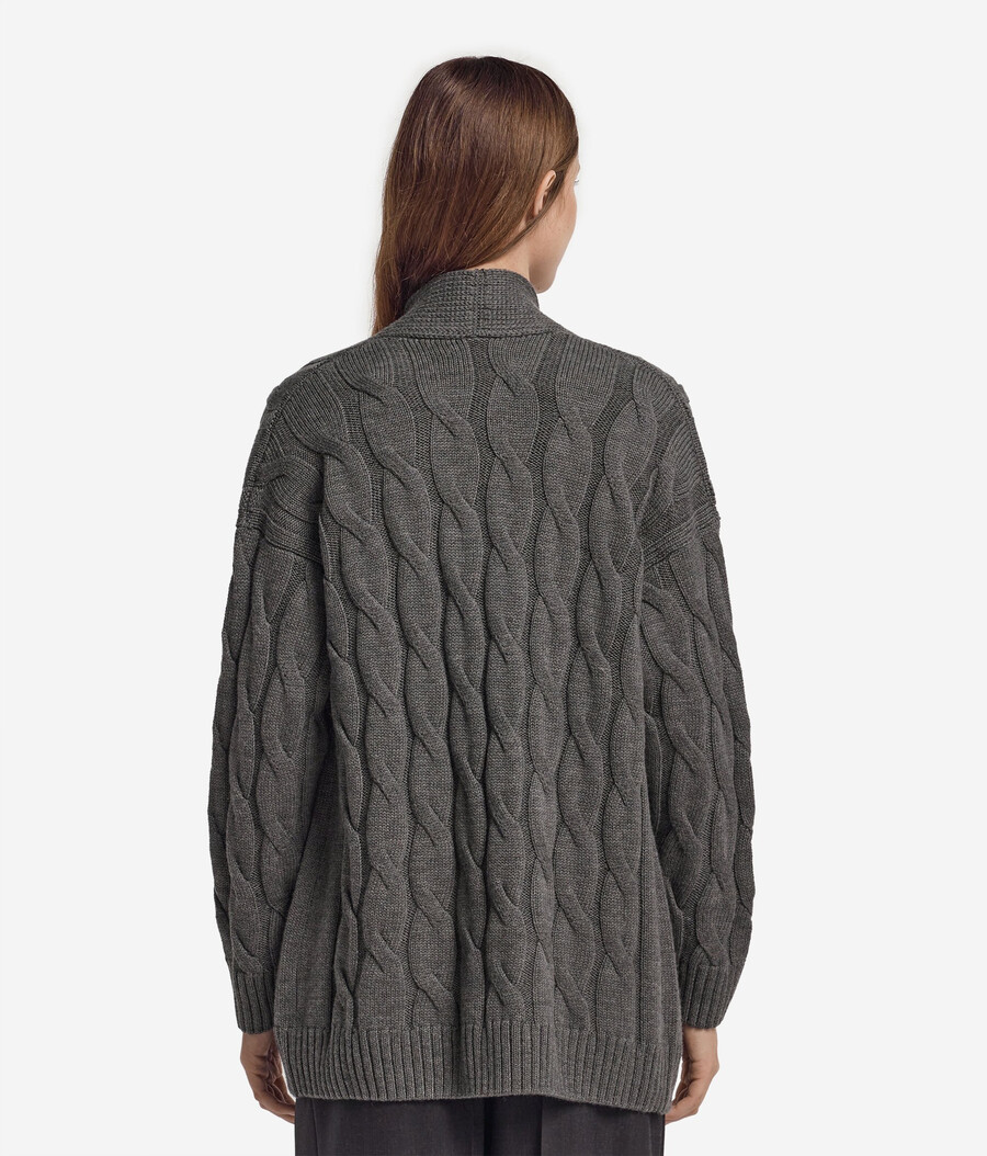 zopfstrick-strickjacke aus wolle