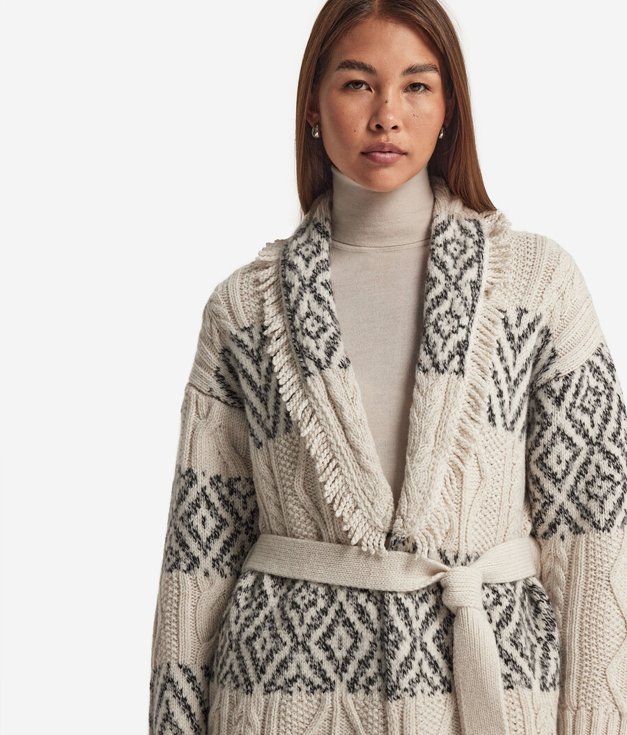 ultraweicher kaschmir-cardigan mit zopfmuster und jacquard-verarbeitung