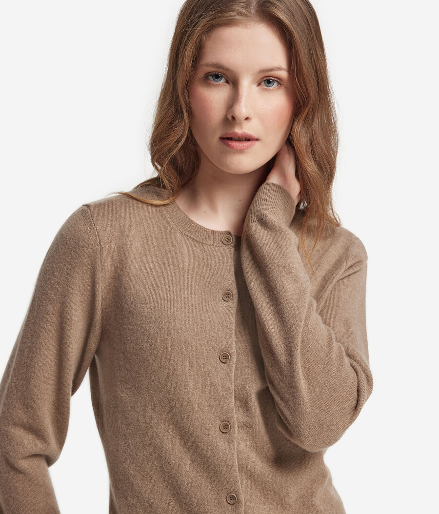 ultraweicher kaschmir-cardigan mit rundhalsausschnitt