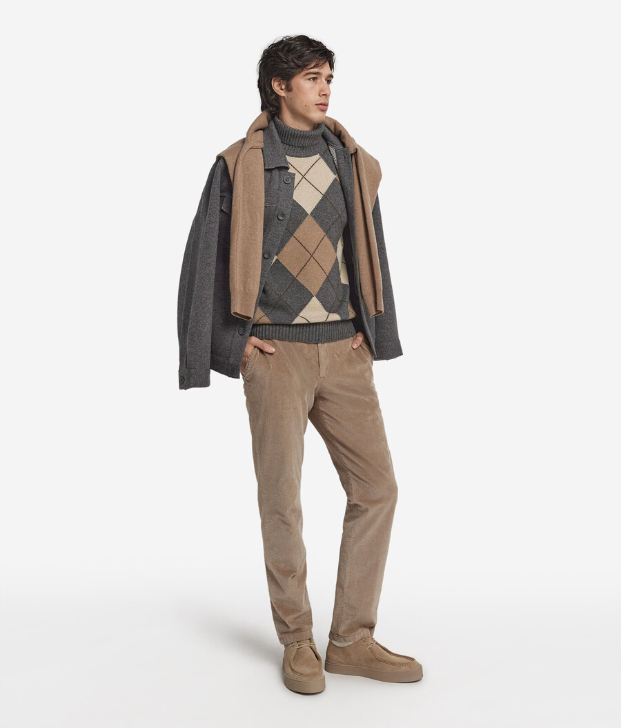 ultraweicher kaschmir-rollkragenpullover mit rautenmuster