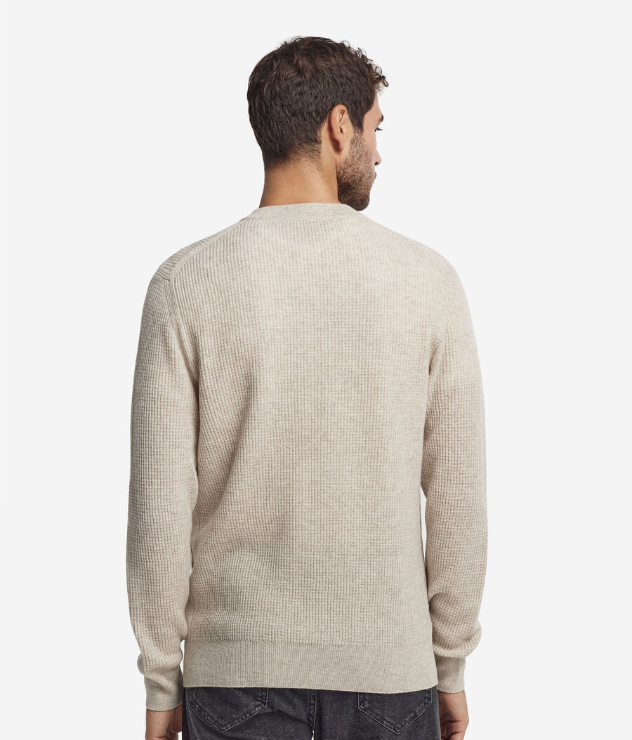 ultraweicher kaschmirpullover mit waffelstrick und rundhalsausschnitt