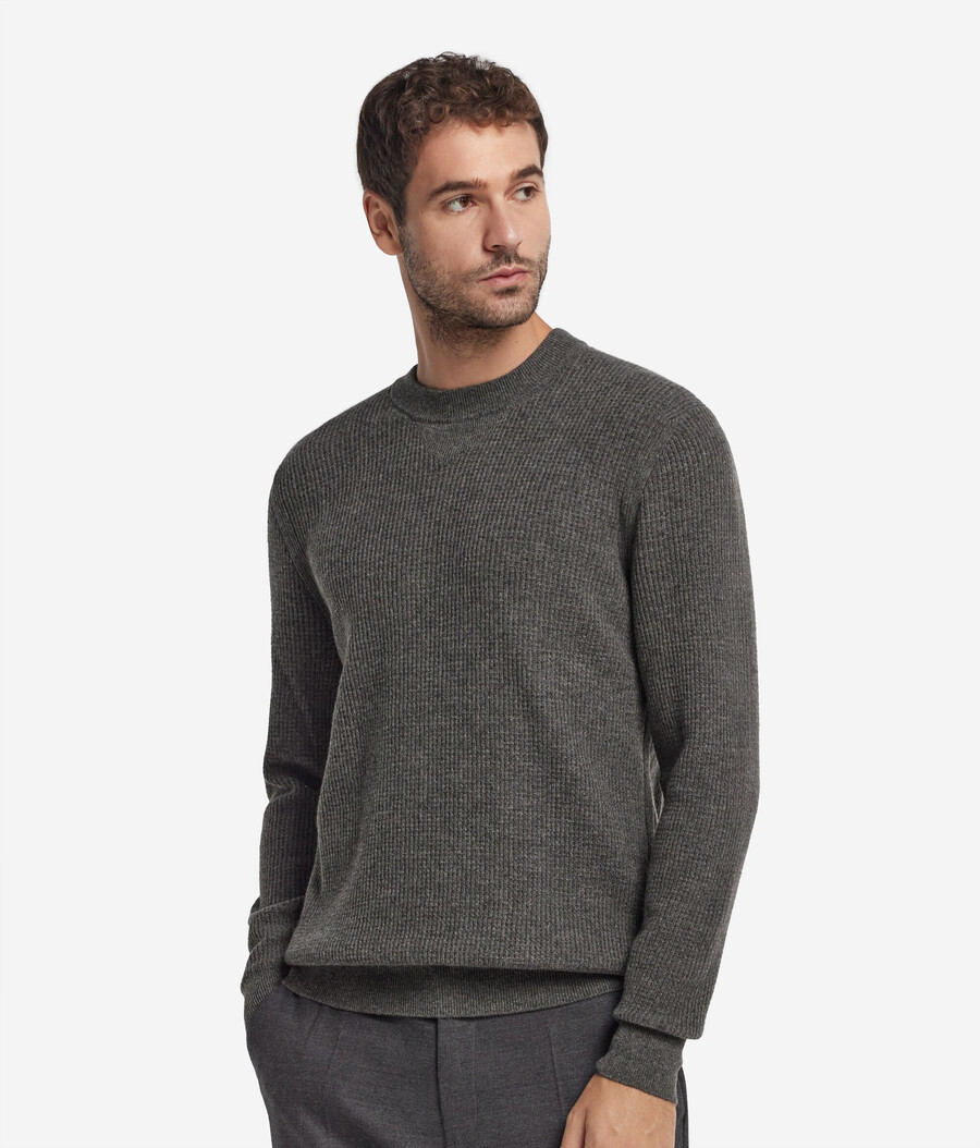 ultraweicher kaschmirpullover mit waffelstrick und rundhalsausschnitt