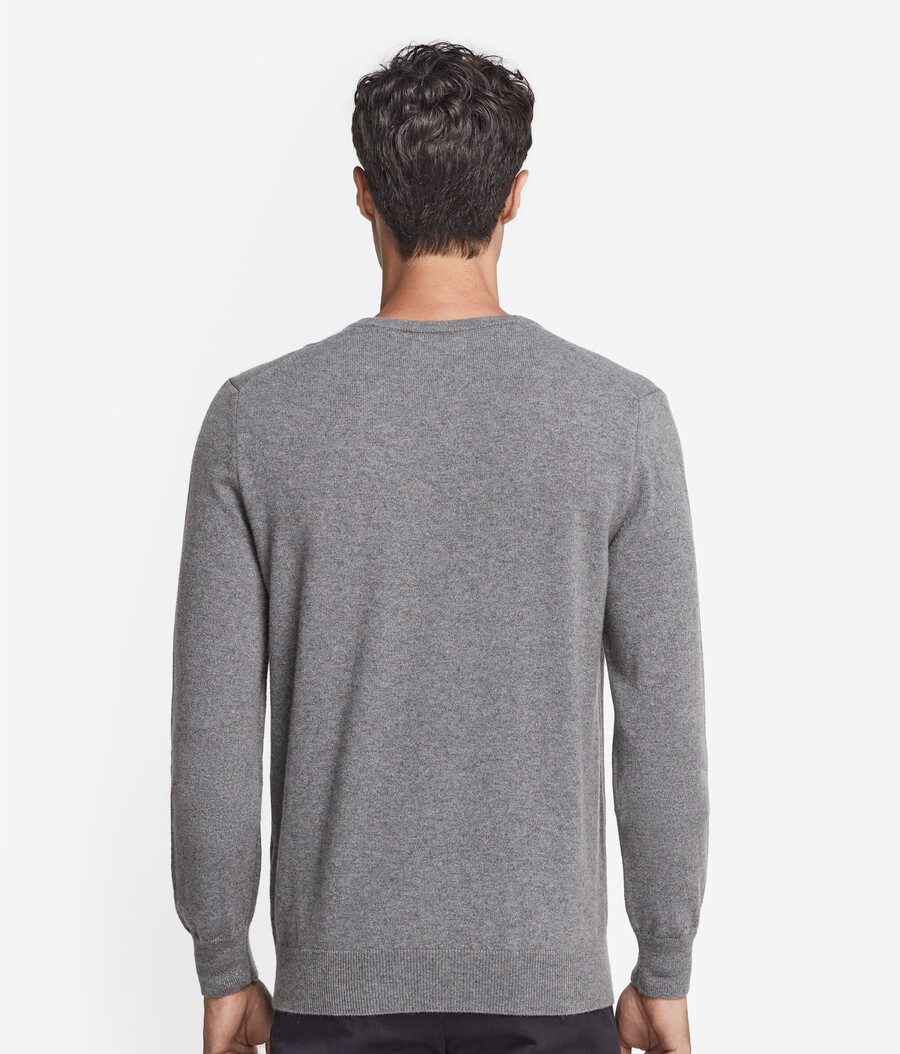 ultraweicher kaschmirpullover mit v-ausschnitt