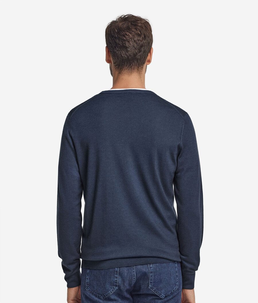 rundhals-pullover aus ultrafeinem kaschmir