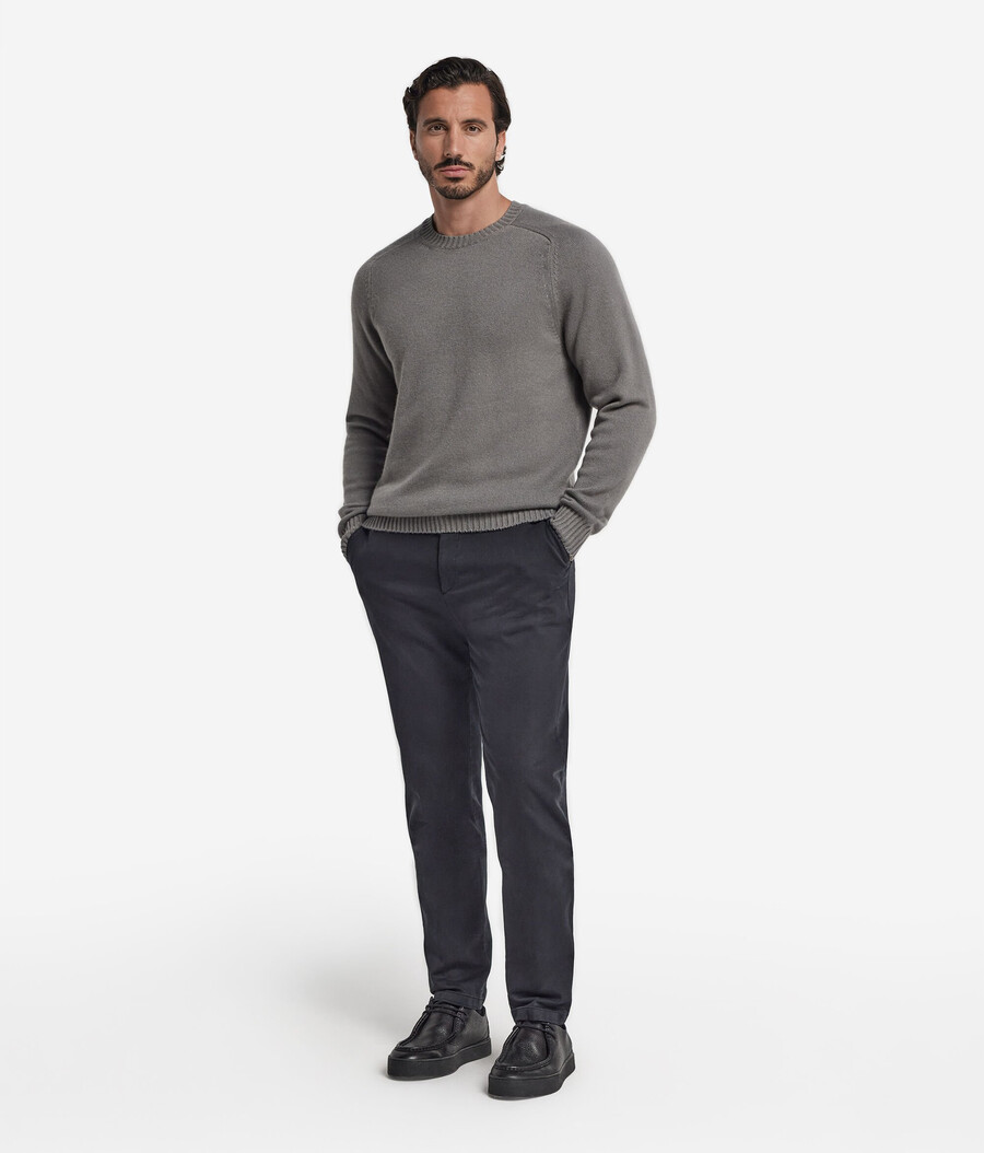 ultraweicher kaschmirpullover mit rundhalsausschnitt