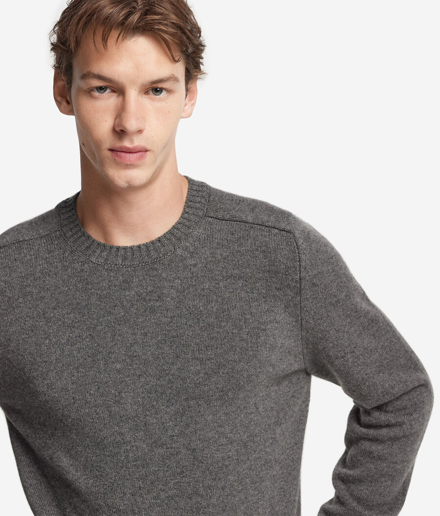 ultraweicher kaschmirpullover mit rundhalsausschnitt