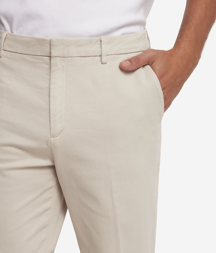 chinos
