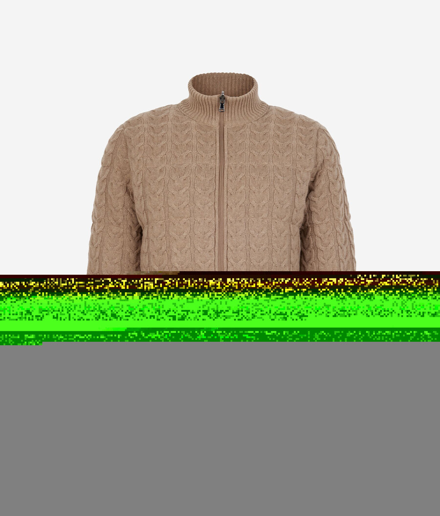 wendbare daunenjacke mit zopfmuster aus kaschmir und funktionsgewebe.