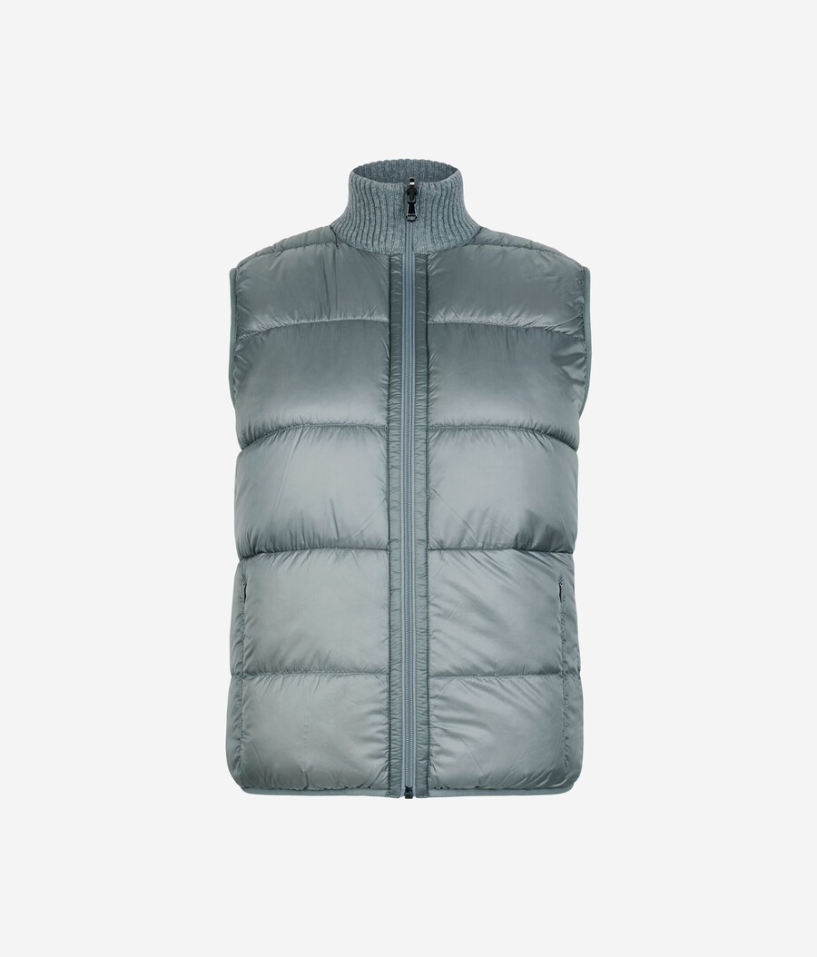 wendeweste aus bouclé und nylon