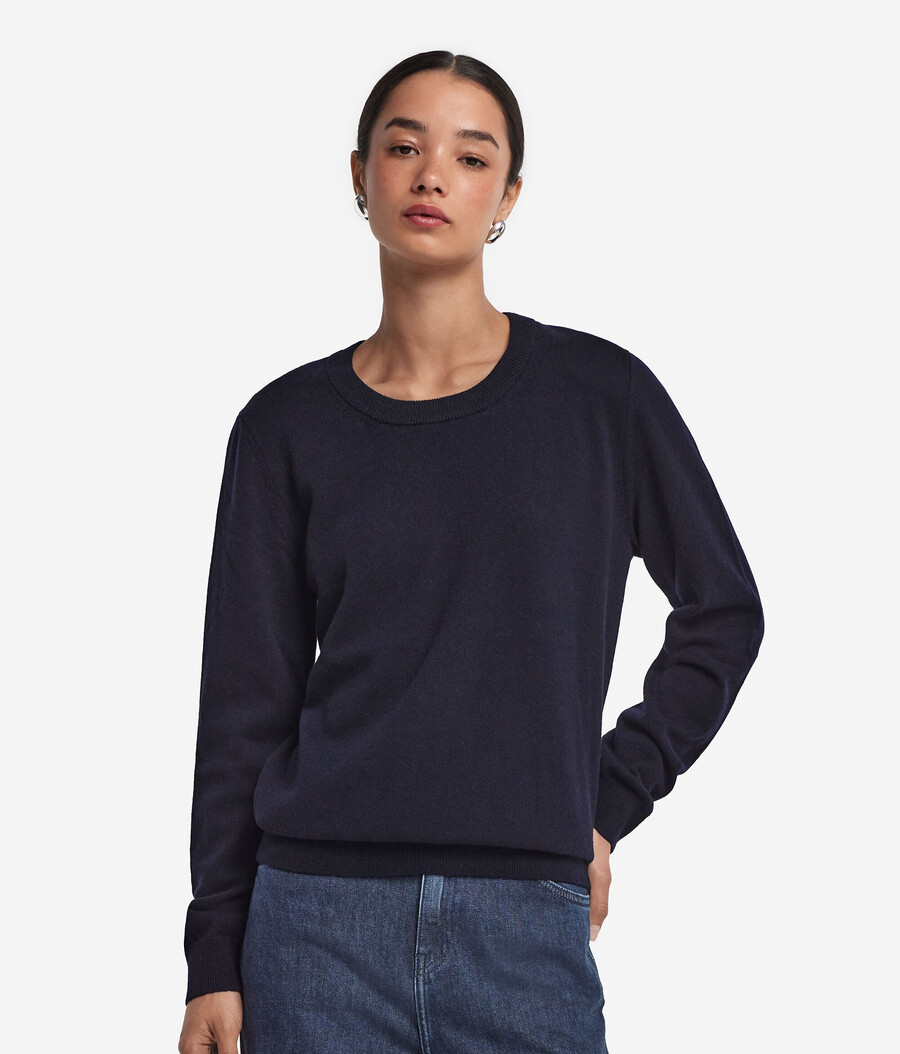 langärmeliger ultraweicher kaschmirpullover mit rundhalsausschnitt