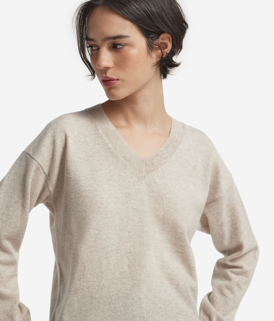 ultraweicher kaschmirpullover mit v-ausschnitt