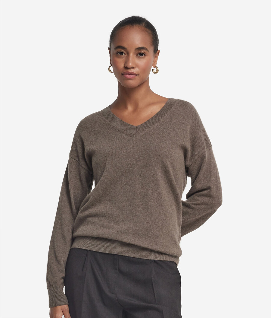 ultraweicher kaschmirpullover mit v-ausschnitt