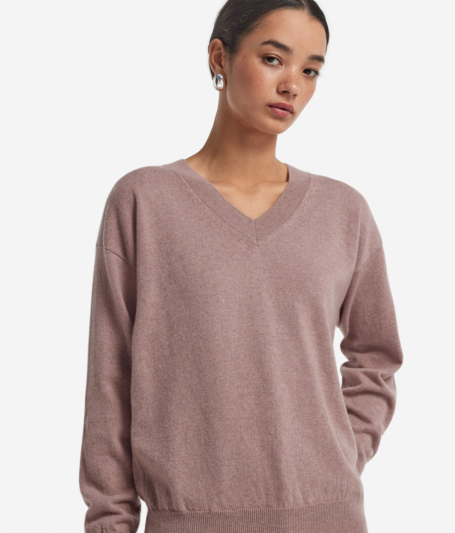 ultraweicher kaschmirpullover mit v-ausschnitt