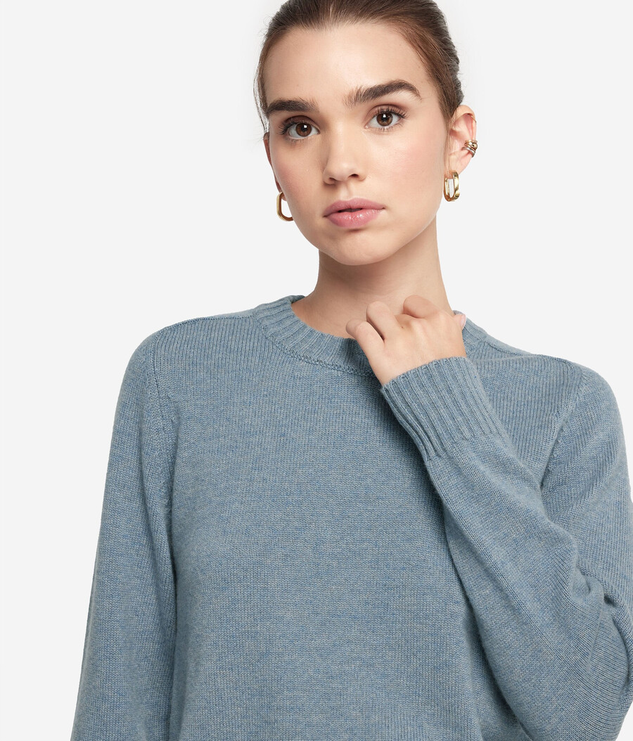 ultraweicher kaschmirpullover mit rundhalsausschnitt und eingesetzten Ärmeln