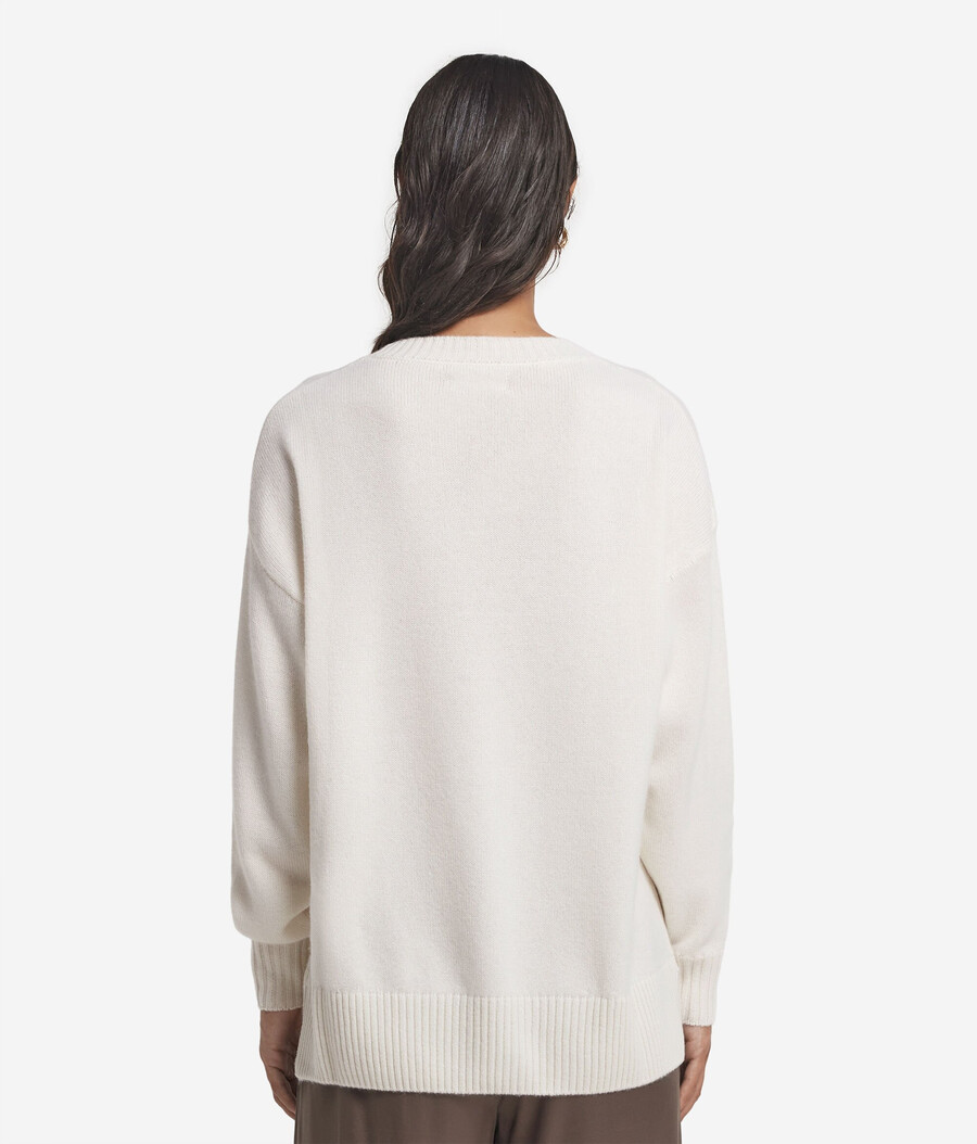 ultraweicher kaschmirpullover mit rundhalsausschnitt und schlitzen