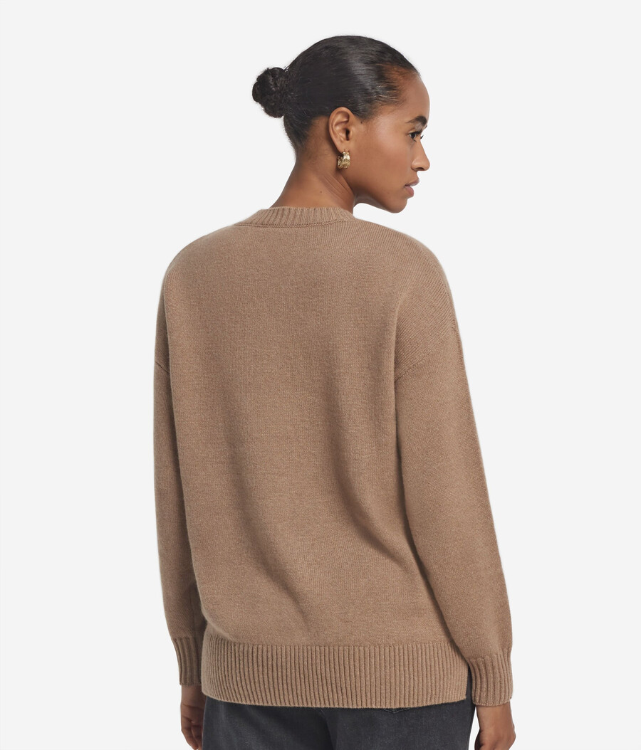 ultraweicher kaschmirpullover mit rundhalsausschnitt und schlitzen