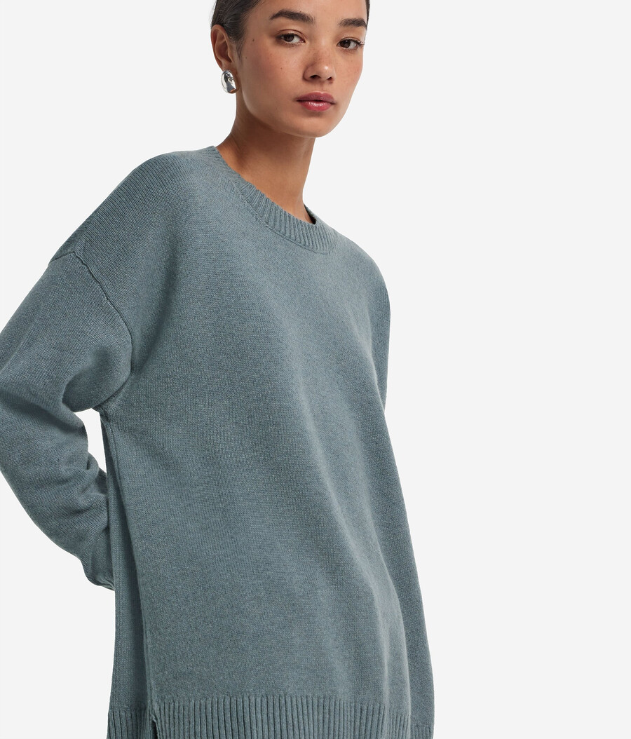ultraweicher kaschmirpullover mit rundhalsausschnitt und schlitzen