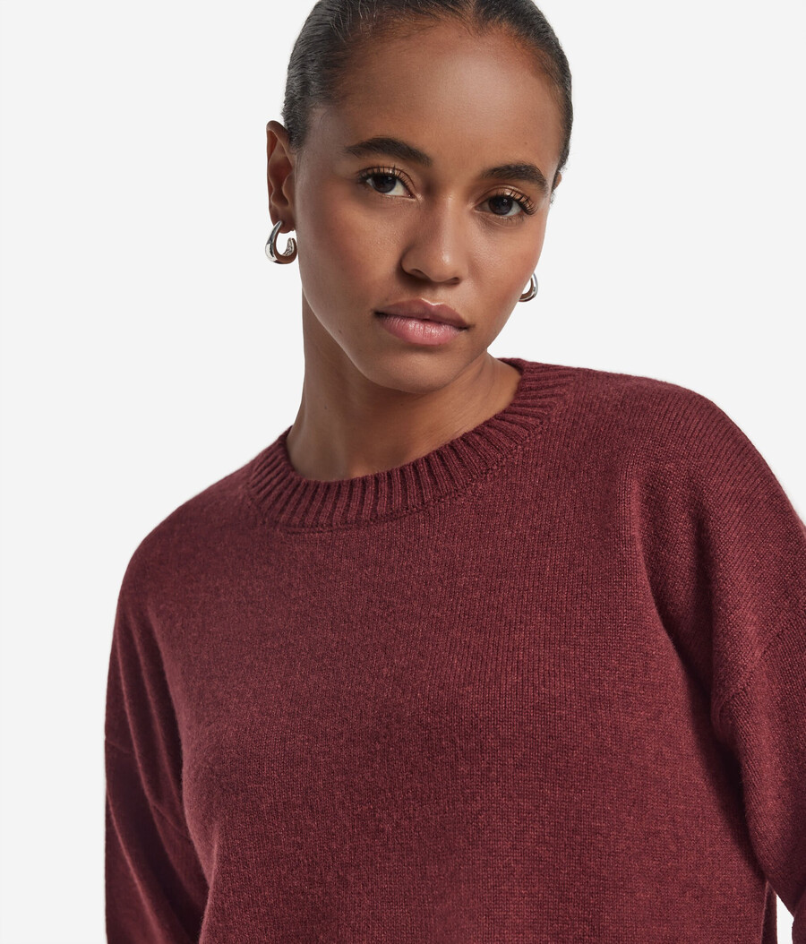 ultraweicher kaschmirpullover mit rundhalsausschnitt und schlitzen