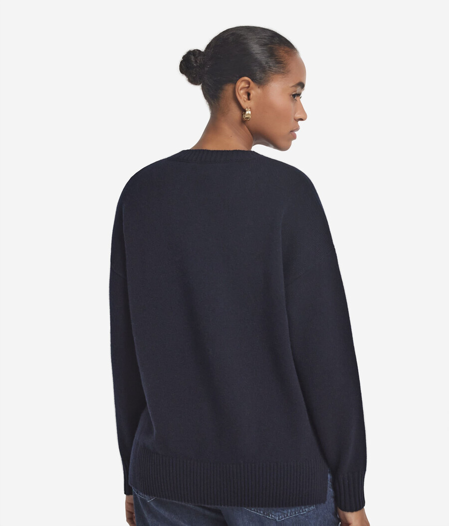 ultraweicher kaschmirpullover mit rundhalsausschnitt und schlitzen