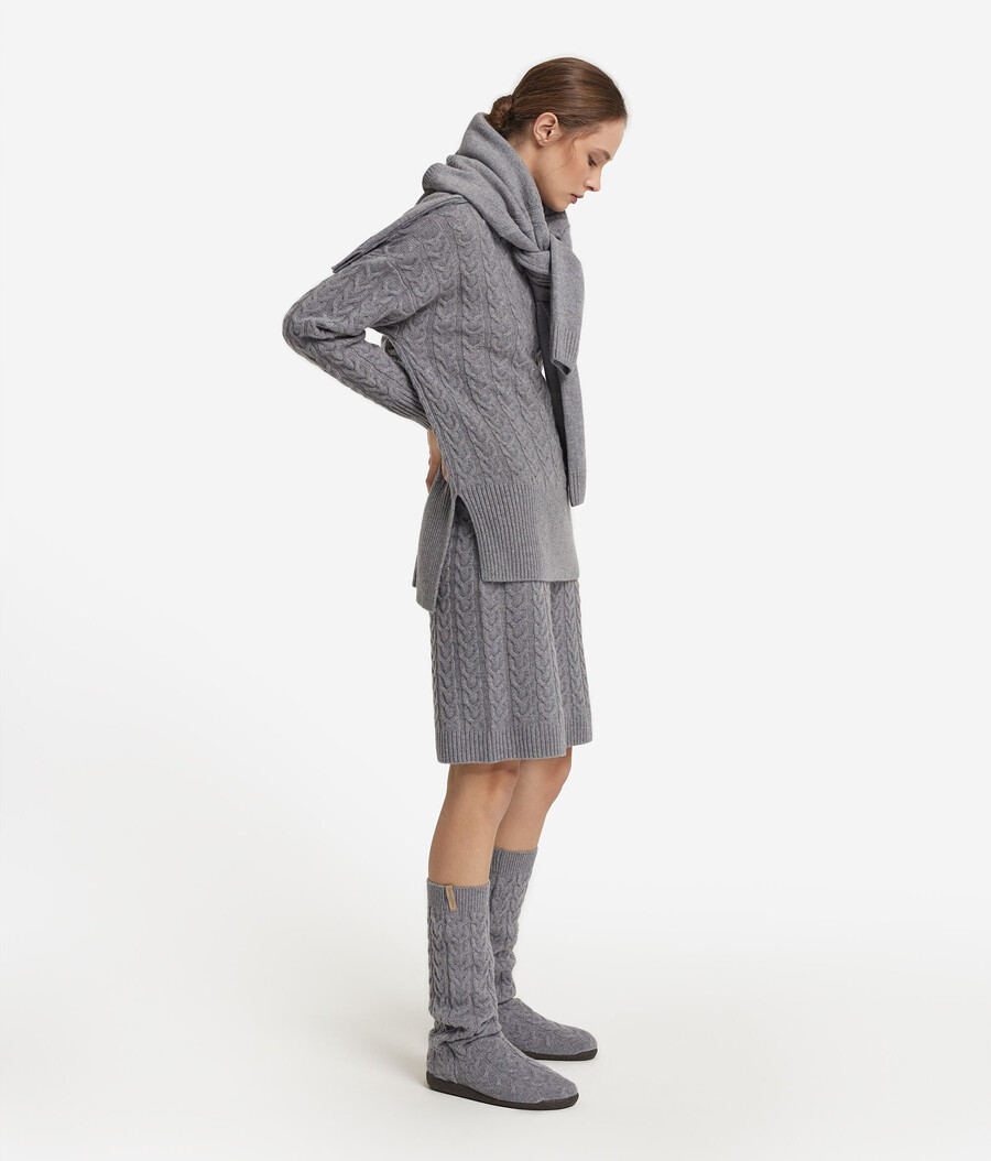 ultraweicher kaschmir-rollkragenpullover mit zopfmuster