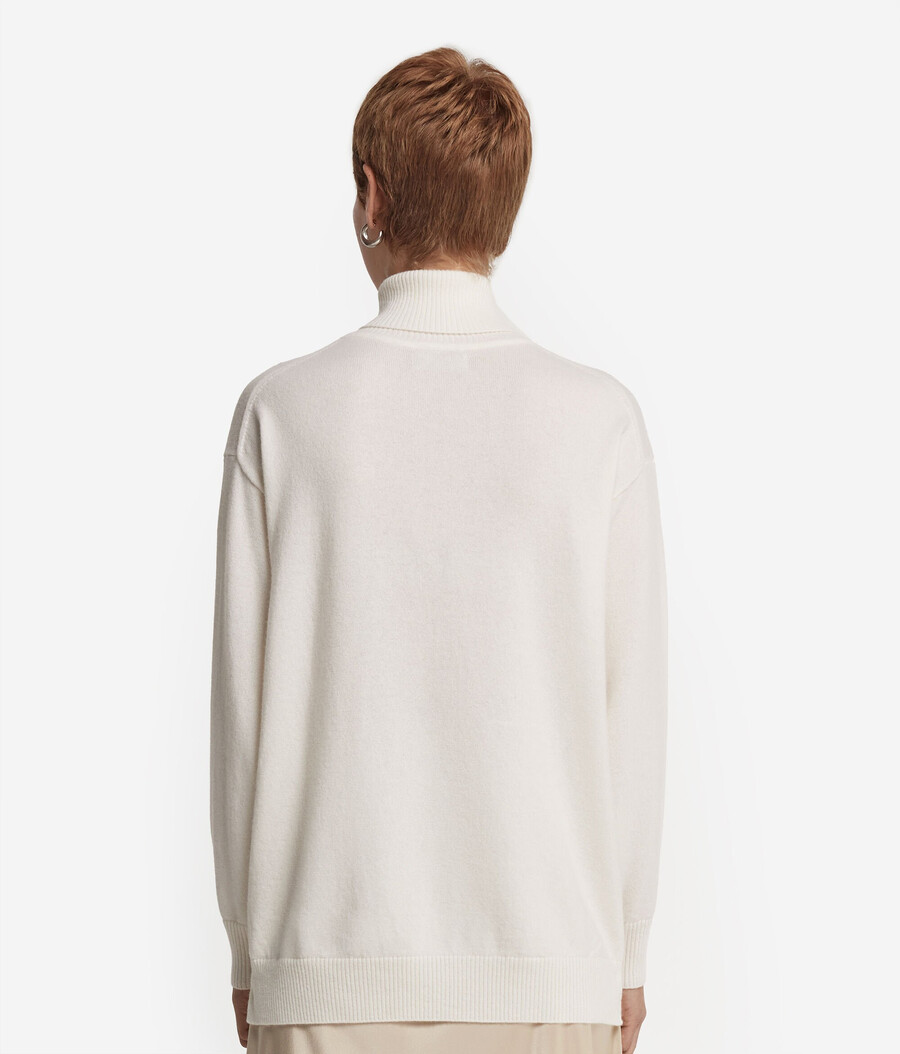 kaschmir-rollkragenpullover mit strasssteinen