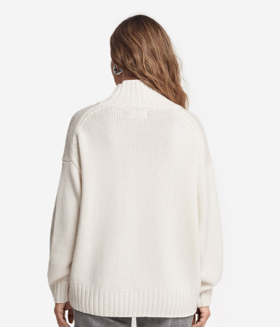 kaschmir-trikot-pullover mit stehkragen
