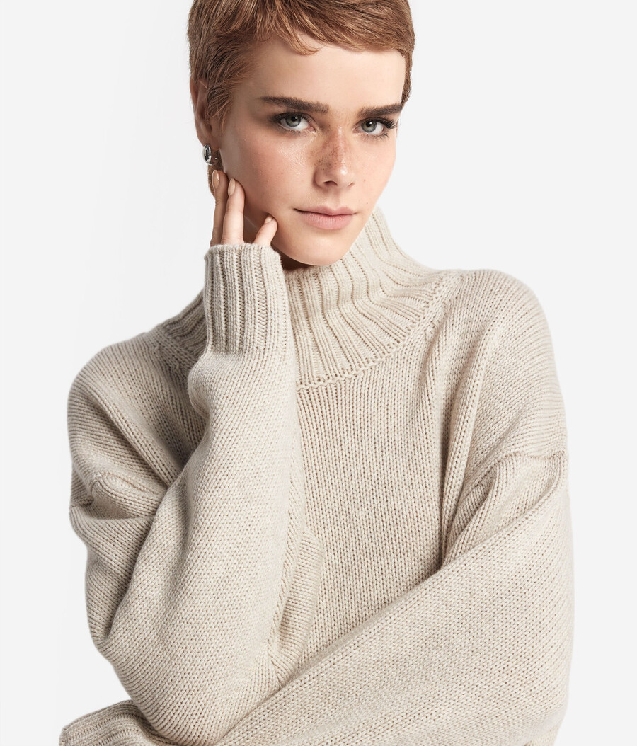 kaschmir-trikot-pullover mit stehkragen