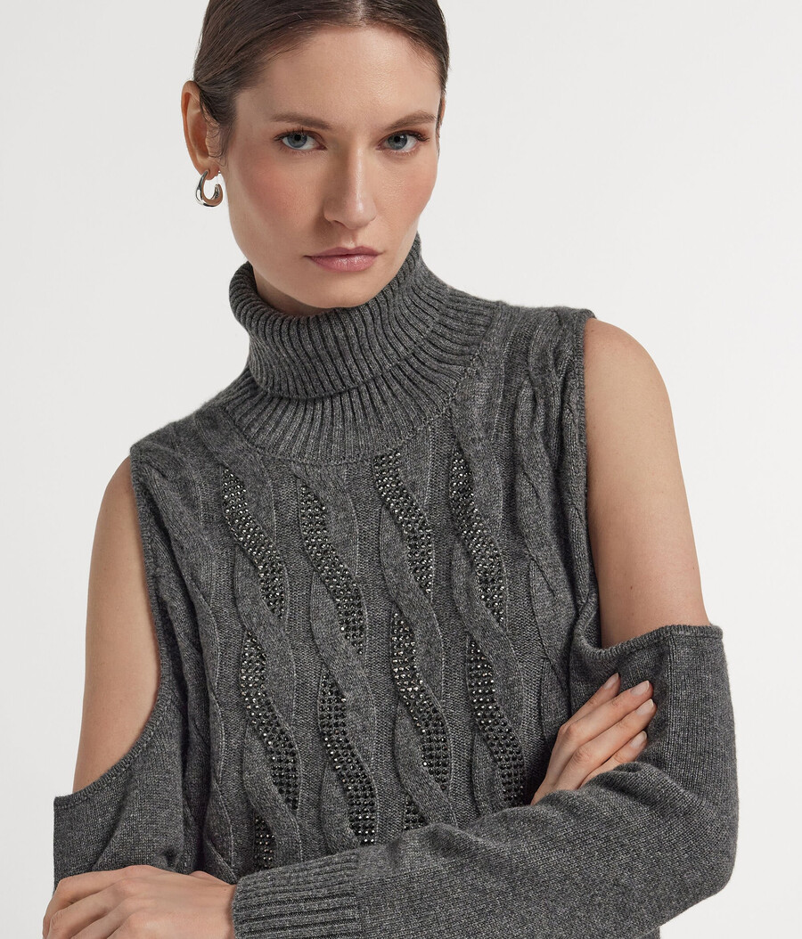 ultraweiches kaschmir-top mit cut-outs zopfmuster und strasssteinen