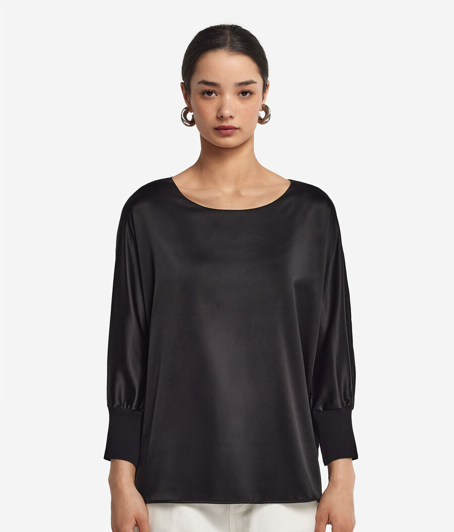 rundhals-pullover aus seidensatin