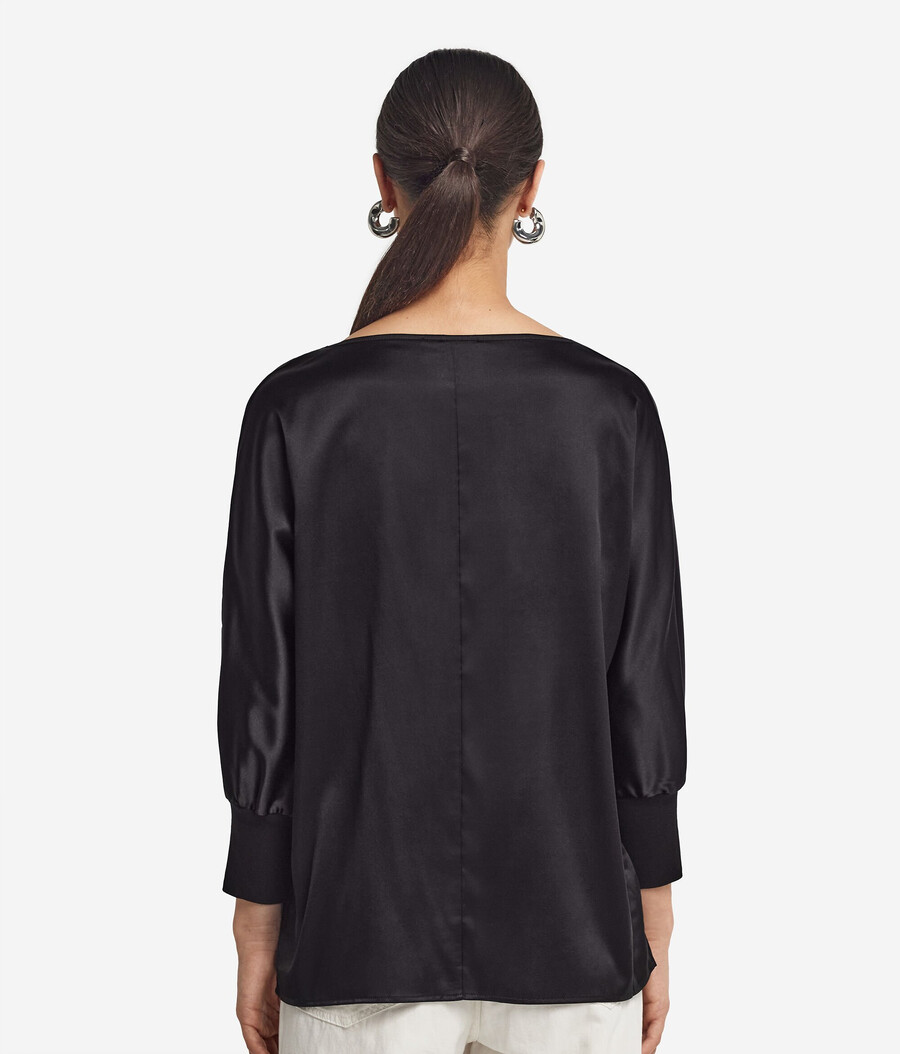 rundhals-pullover aus seidensatin
