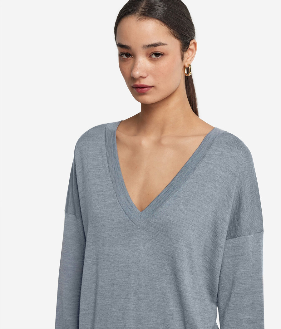 ultrafeiner kaschmirpullover mit doppeltem v-ausschnitt