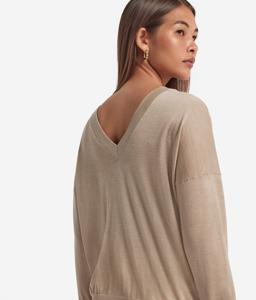 ultrafeiner kaschmirpullover mit doppeltem v-ausschnitt