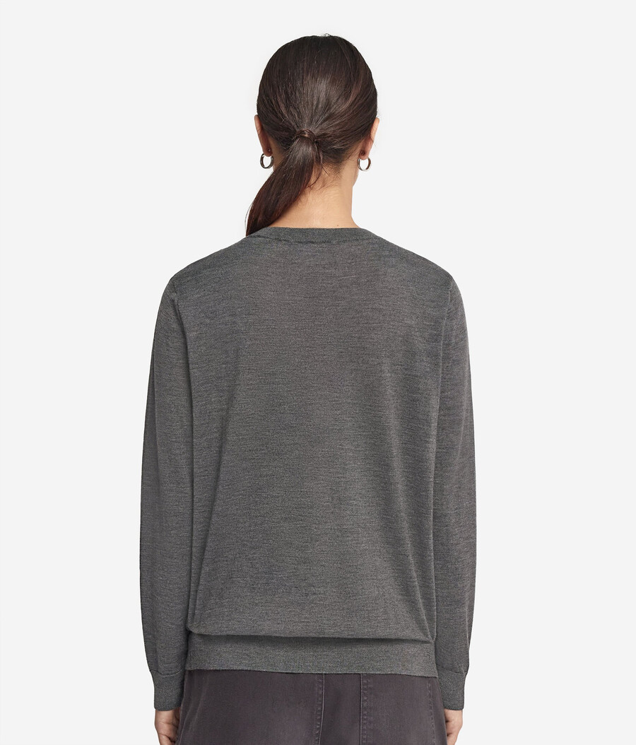 ultrafeiner kaschmirpullover mit v-ausschnitt
