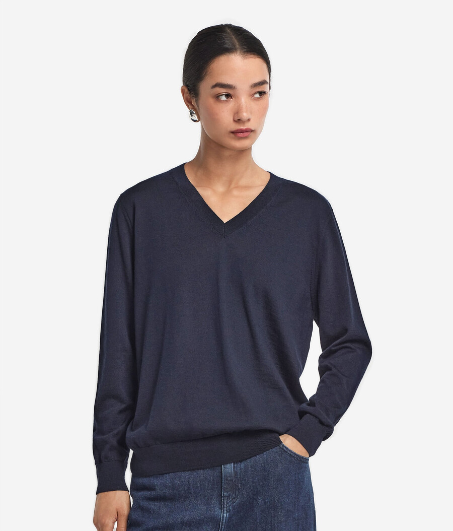 ultrafeiner kaschmirpullover mit v-ausschnitt