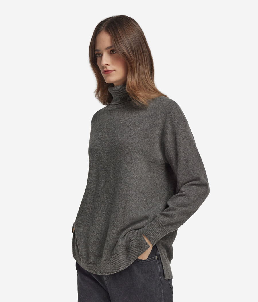 ultraweicher kaschmir-rollkragenpullover mit schlitzen