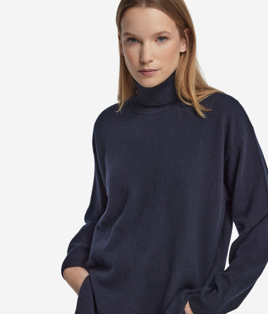 ultraweicher kaschmir-rollkragenpullover mit schlitzen