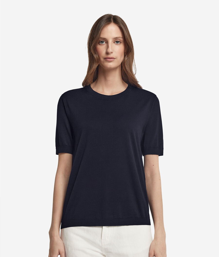 frisches baumwoll-t-shirt mit rundhalsausschnitt