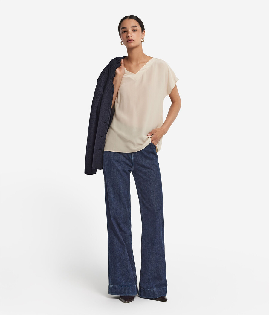 seiden-kimono-t-shirt mit v-ausschnitt
