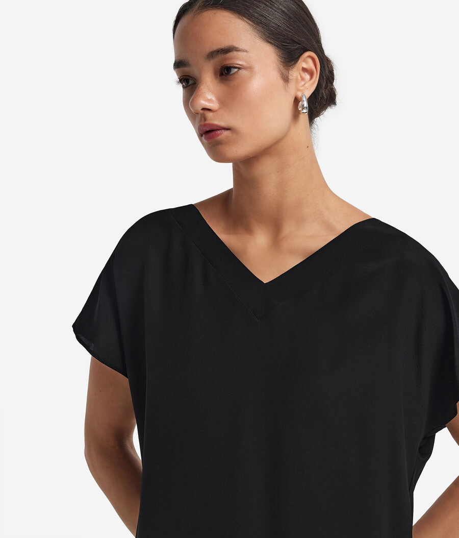 seiden-kimono-t-shirt mit v-ausschnitt