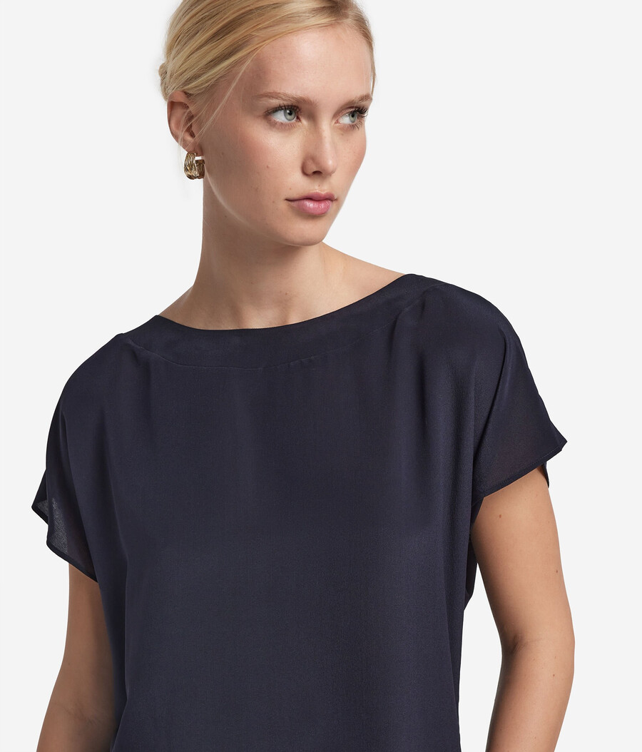 seiden- und modal-t-shirt mit u-boot-ausschnitt