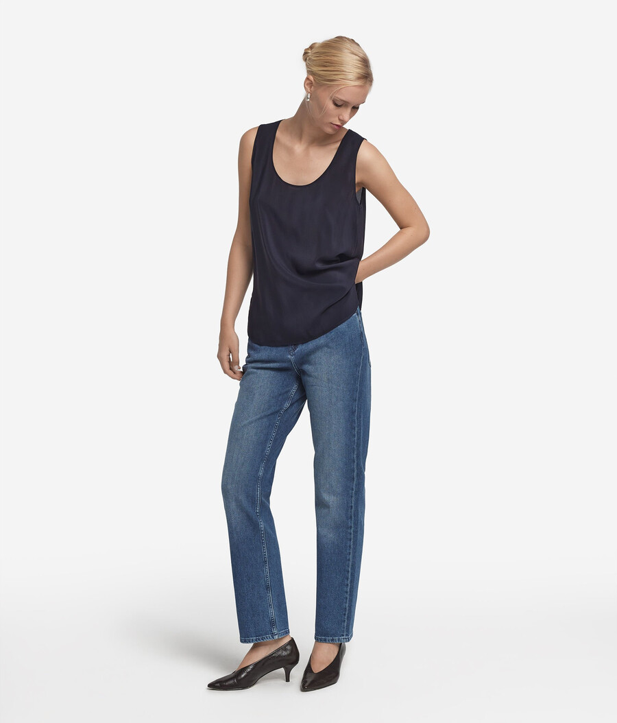 seiden-camisole mit weitem ausschnitt